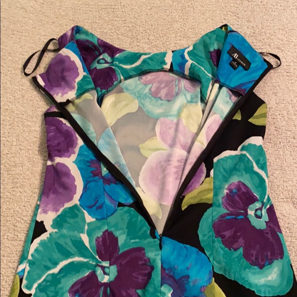 Women’s AB Studio Dress - Picture 5 of 8